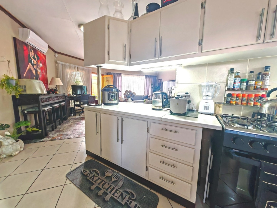 2 Bedroom Property for Sale in Pellissier Free State